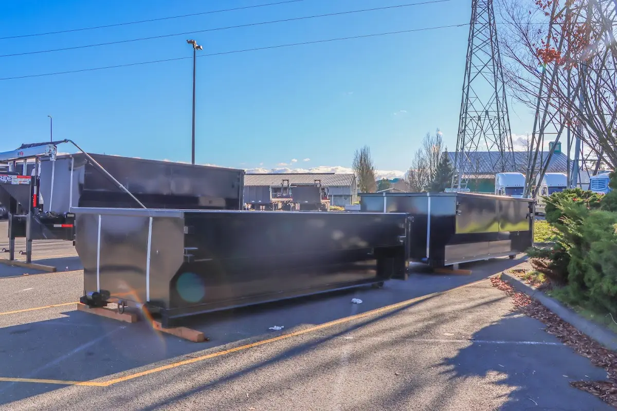 Professional dumpster rental and junk removal service in Davie